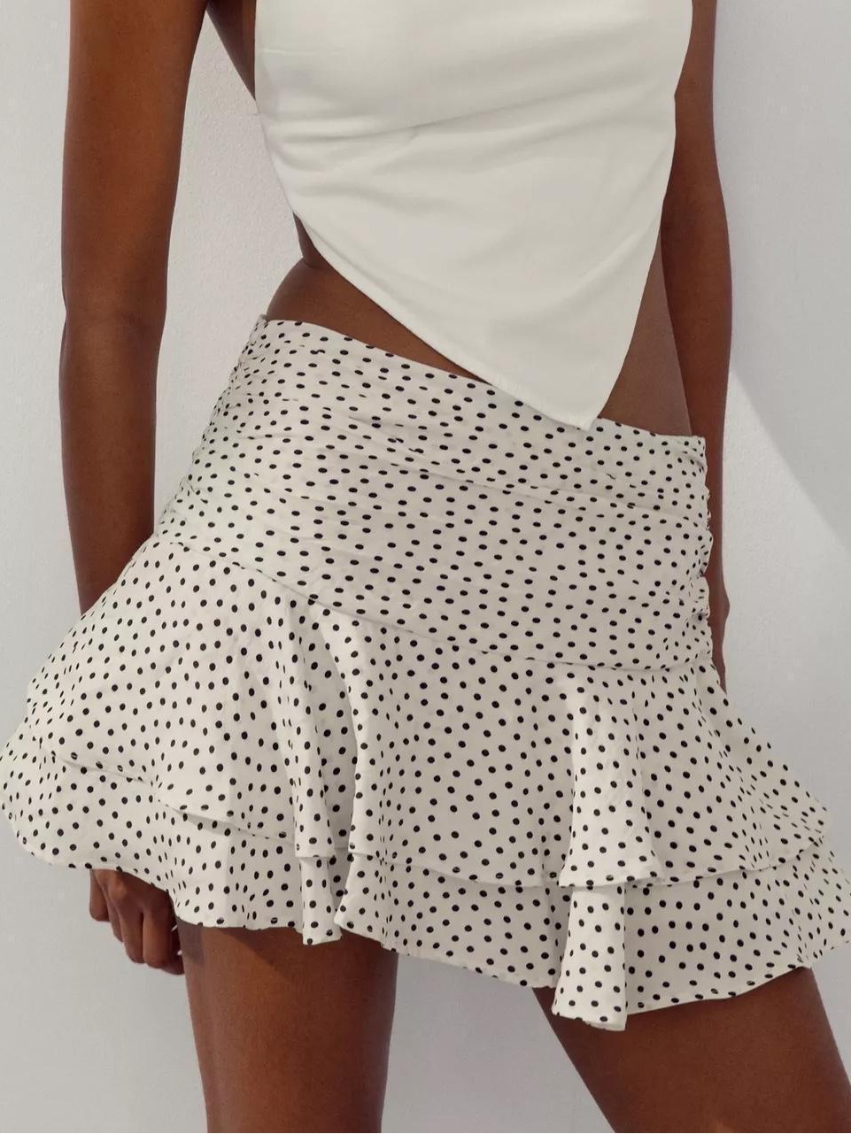 Zara Polka Dot Ruffle Mini Skort - White With Black Dots. S Nwt
